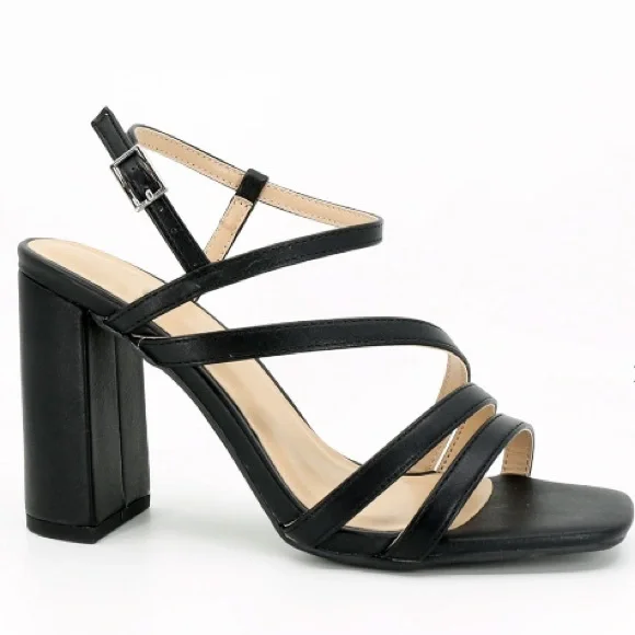 NWT!! BASIC BLACK SQUARE FRONT STRAPPY CHUNKY HEEL - Picture 5 of 12